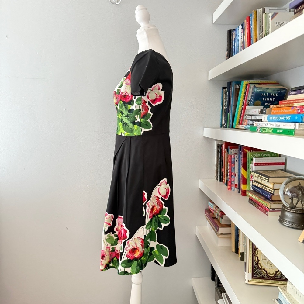 Carolina Herrera Black Midi Dress with Floral Design - Picture 6 of 16